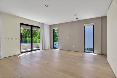 Brand new construction of an urban luxury living single family - photo 39