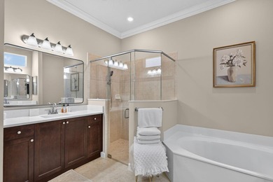 Bedford Park Gem! Rarely available upgraded 5-bed, 3-bath home - photo 39