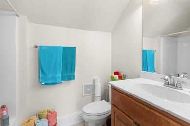 Two Lakefront Homes on this beautifully manicured site!! As you - photo 40