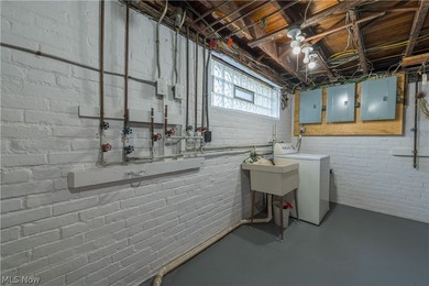 Charming triplex in the heart of Lakewood, Ohio! This - photo 41