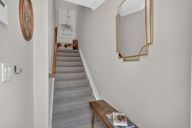 Bedford Park Gem! Rarely available upgraded 5-bed, 3-bath home - photo 47