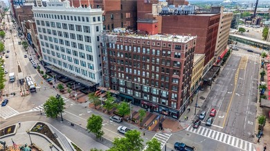 Experience true downtown living in this stunning 2-beds, 2-baths - photo 1
