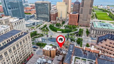 Experience true downtown living in this stunning 2-beds, 2-baths - photo 4