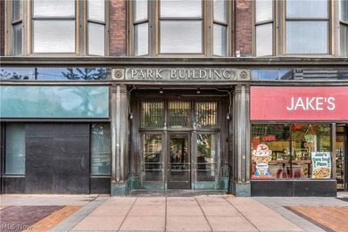Experience true downtown living in this stunning 2-beds, 2-baths - photo 7