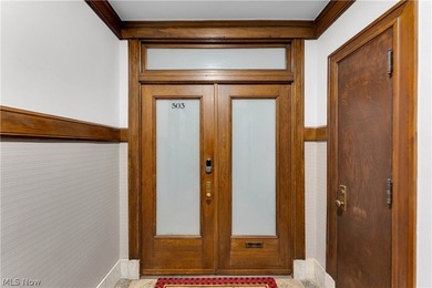 Experience true downtown living in this stunning 2-beds, 2-baths - photo 10
