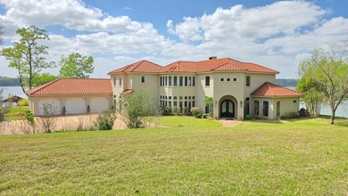 Lake Nacogdoches Home For Sale in Nacogdoches Texas