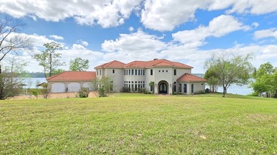 Discover this waterfront, Mediterranean-style retreat at The - photo 2