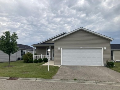 Lake Home For Sale in Grayslake, Illinois