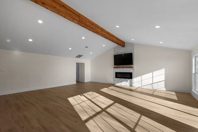 Motivated Seller! Will consider all offers! Fantastic value! - photo 7