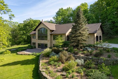 Lake Home For Sale in Spring Green, Wisconsin