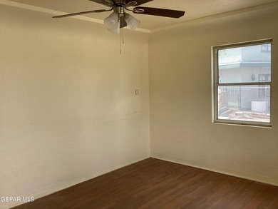 Great Location right off Alameda and Yarbrough. 3 bedroom/2 bath