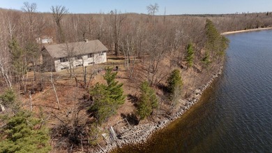 Discover your perfect lakeside retreat on stunning Boy Lake, one - photo 6