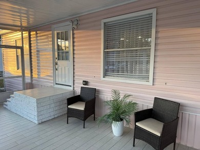 Move right into this stunning, fully updated manufactured home - photo 11