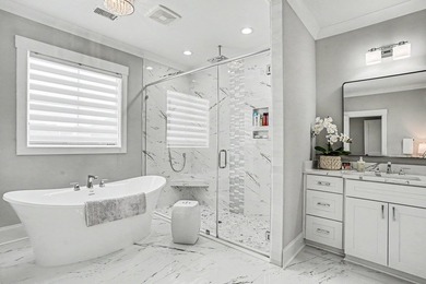 Welcome to luxury living in Waterway Palms Plantation, one of - photo 3