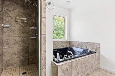 Welcome to 177 Shangri La Drive, a private mountain retreat - photo 23