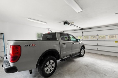 Welcome to 177 Shangri La Drive, a private mountain retreat - photo 34
