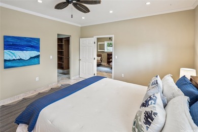 Fully remodeled in 2013, this elegant beachside home on Namala - photo 9