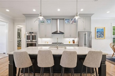 A rare offering within Oldfield, this exceptional custom - photo 17