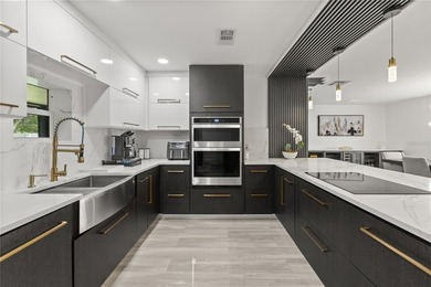 Situated on an oversized 0.44-acre cul-de-sac lot, this - photo 10