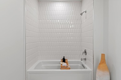 Overlooking Munjoy Hill's Fields aEUR* Contemporary Unit at 218