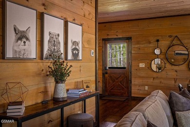 TOTAL SMOKY MOUNTAIN EXPERIENCE! Pine Top Escape is a stunning - photo 27