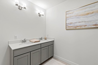 Overlooking Munjoy Hill's Fields aEUR* Contemporary Unit at 218