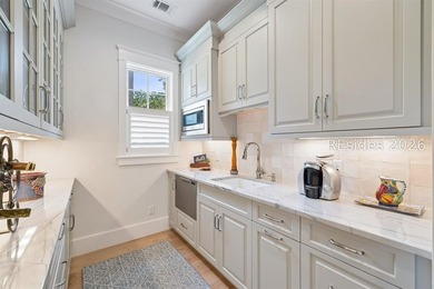 A rare offering within Oldfield, this exceptional custom - photo 38