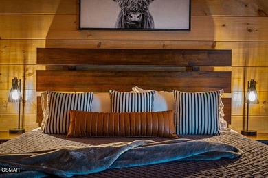TOTAL SMOKY MOUNTAIN EXPERIENCE! Pine Top Escape is a stunning - photo 53