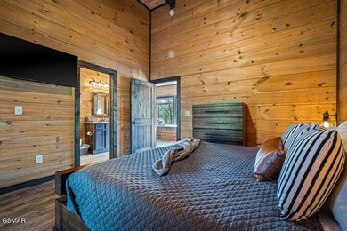 TOTAL SMOKY MOUNTAIN EXPERIENCE! Pine Top Escape is a stunning - photo 54