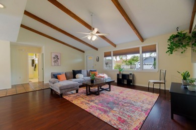 Oversize corner lot 3 bedroom, 2 bath, 2 car garage in Jupiter! - photo 6