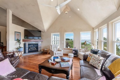 A rare opportunity to own a distinguished waterfront estate on - photo 12