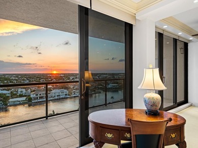 Visit a True Penthouse in a fabulous building, with the most - photo 17