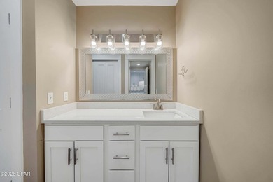 Seller financing available! Spacious GROUND FLOOR 1-bedroom - photo 22