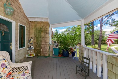 A rare opportunity to own a distinguished waterfront estate on - photo 30