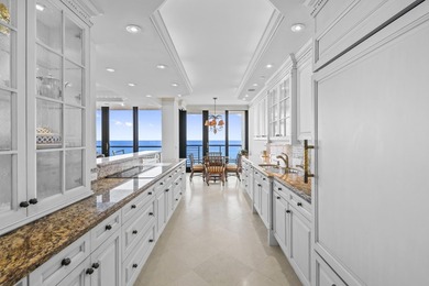 Visit a True Penthouse in a fabulous building, with the most - photo 33