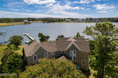 A rare opportunity to own a distinguished waterfront estate on - photo 38