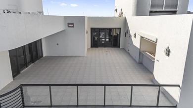 Visit a True Penthouse in a fabulous building, with the most - photo 48