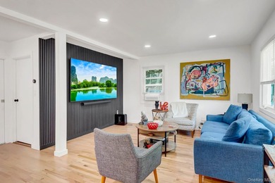 Welcome to this beautiful, renovated 4-bedroom, 2-bath home - photo 3
