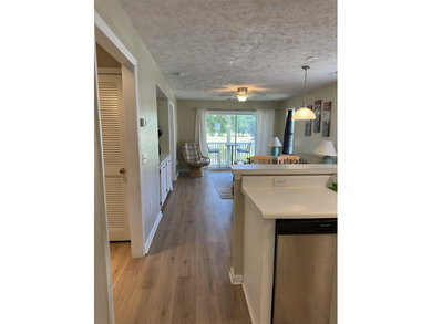 Welcome to your slice of Myrtle Beach paradise! Nestled in the - photo 5