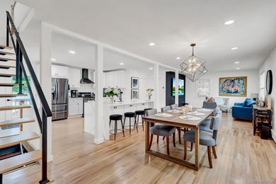 Welcome to this beautiful, renovated 4-bedroom, 2-bath home - photo 5