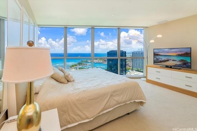 Jewel in the Sky! Modern, luxurious penthouse living with - photo 1