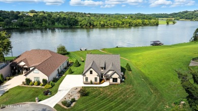 Lake Home For Sale in Loudon, Tennessee