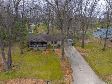 Highly sought after Eagles Addition that borders Witmer Lake and - photo 4