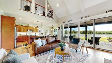 Wake up each morning to wide-open water views and spend your - photo 8