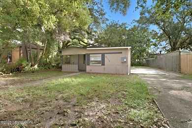 St. Johns River Home For Sale in Jacksonville Florida