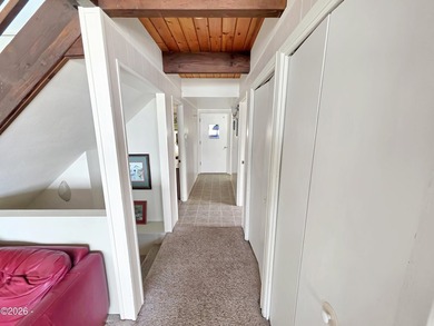 Experience the ultimate coastal lifestyle in this three-story - photo 15
