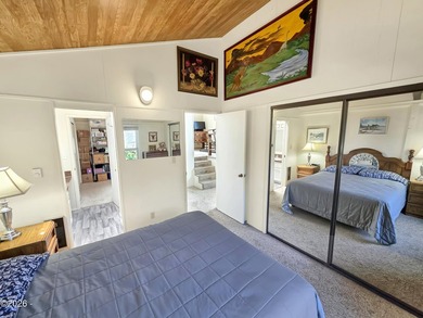 Experience the ultimate coastal lifestyle in this three-story - photo 28