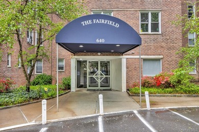 Welcome to 640 W 231st St #2B, an east-facing, freshly painted - photo 28