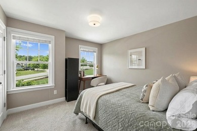 Move-in ready Lake Norman lifestyle home. 5 bed, 4 bath, 2,945 - photo 37