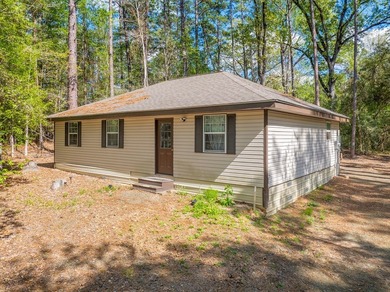 Welcome to 149 Drowsy Lane, a well-maintained home nestled in - photo 5